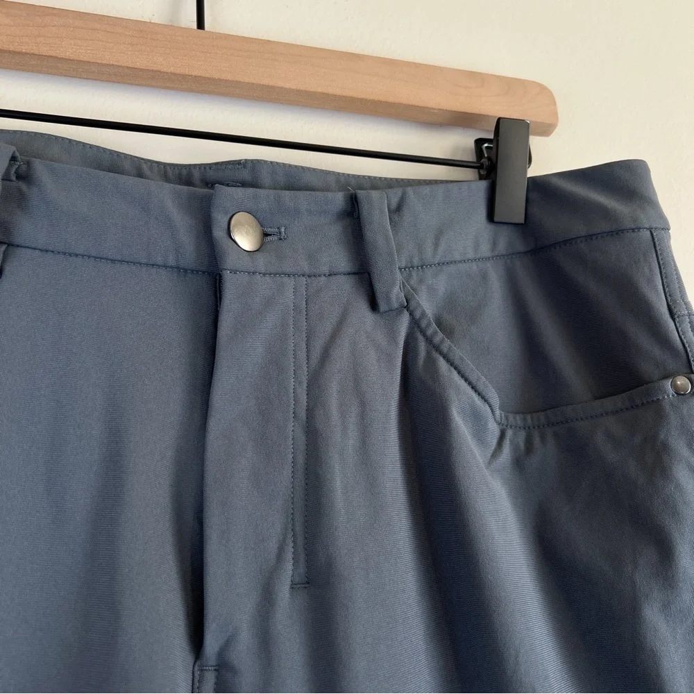 Lululemon Mens Fog Horn Gray 34